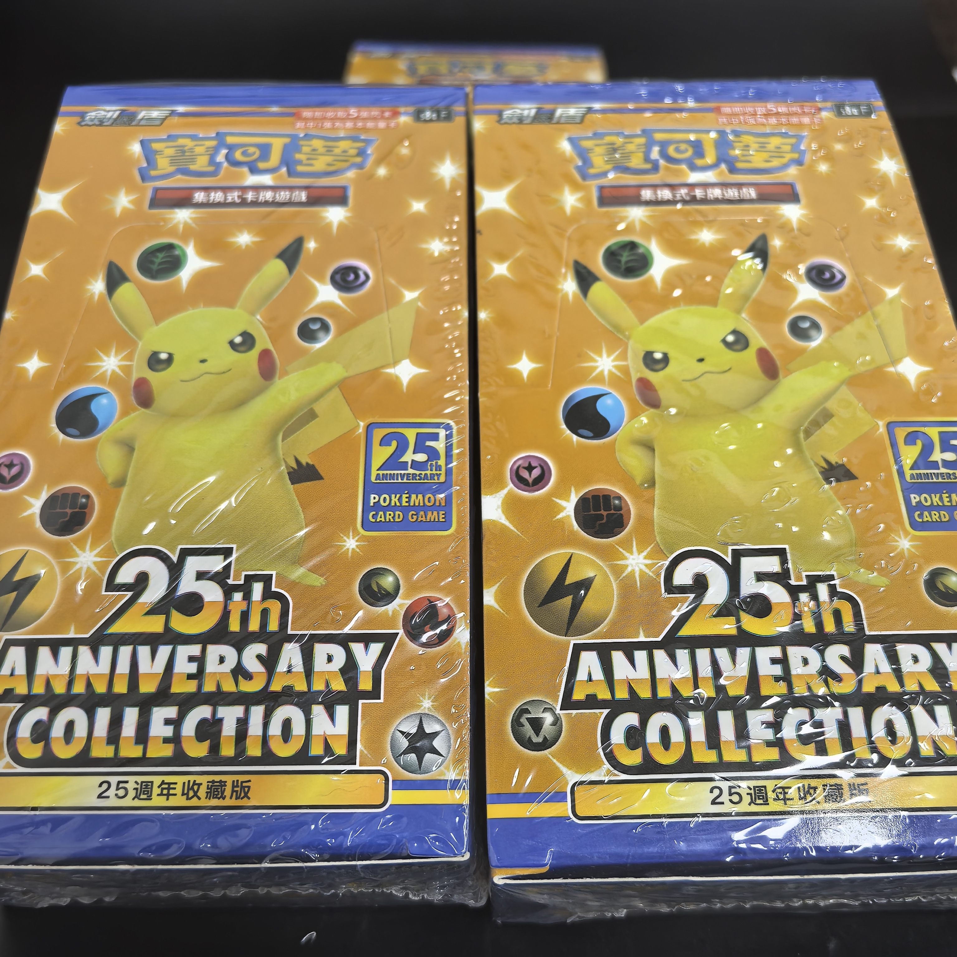 1Box Pokemon Card Game Sword & - огляд і ціна Party Games Box